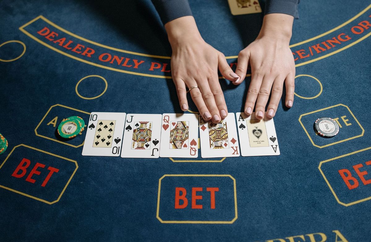 BET 213 Live Betting